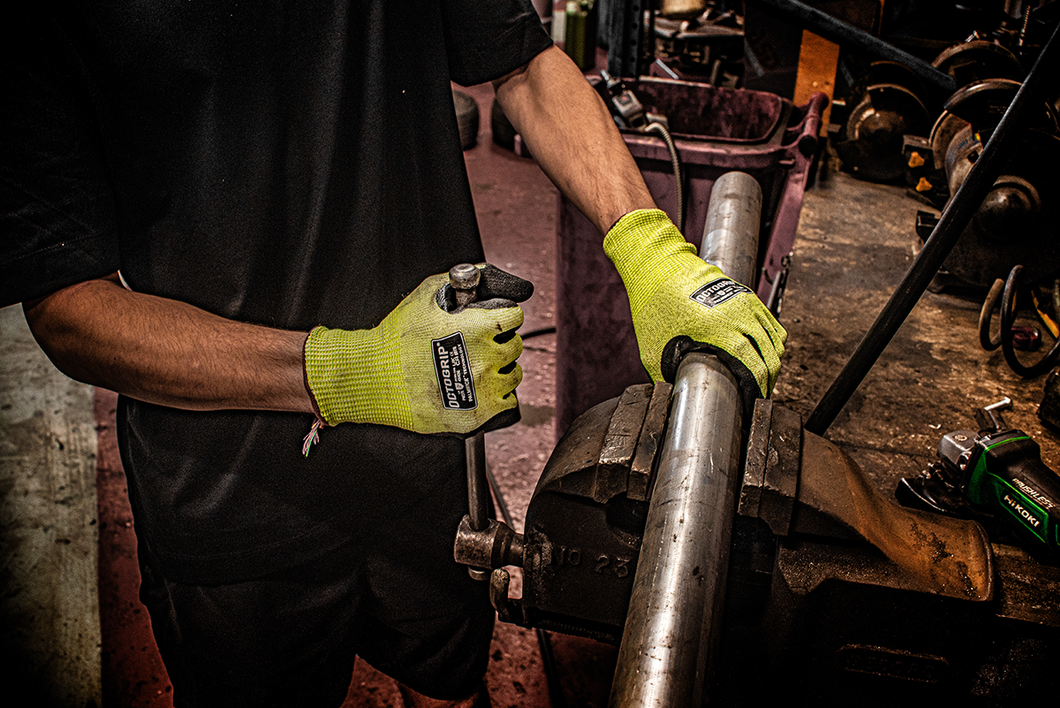 OCTOGRIP Steel Reinforced Cut Resistant Gloves