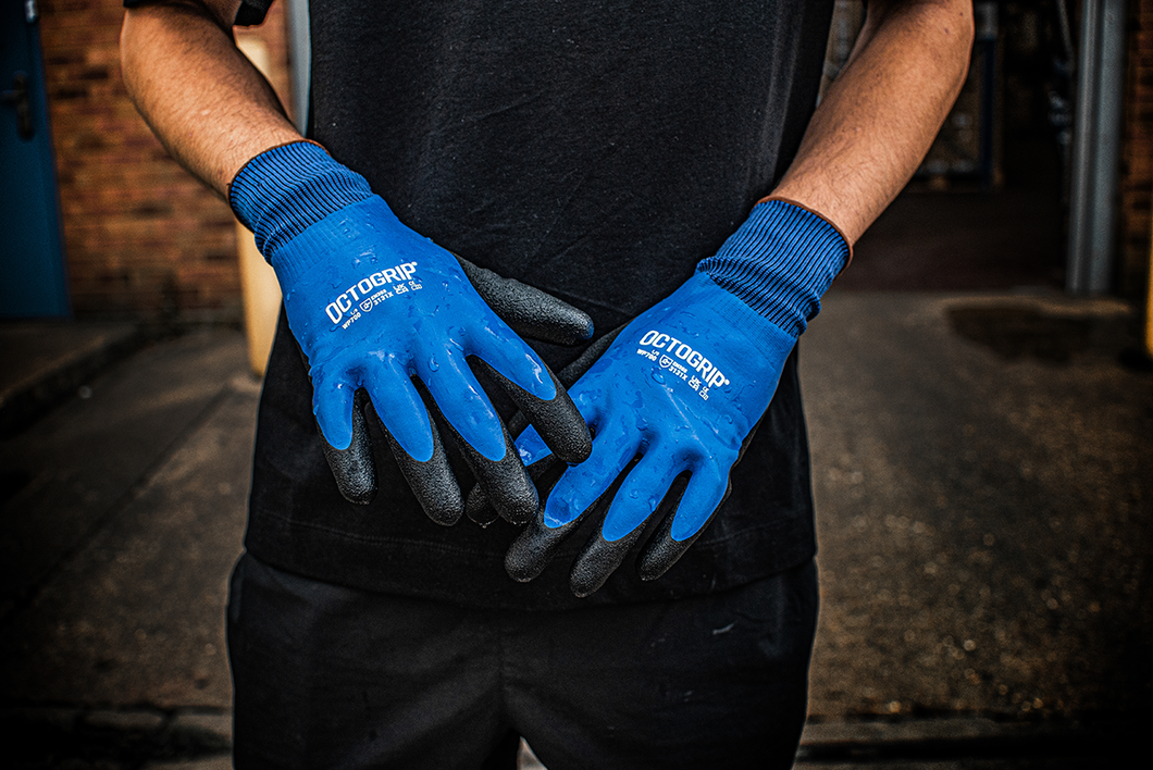 OCTOGRIP 15 Gauge Waterproof Latex Gloves